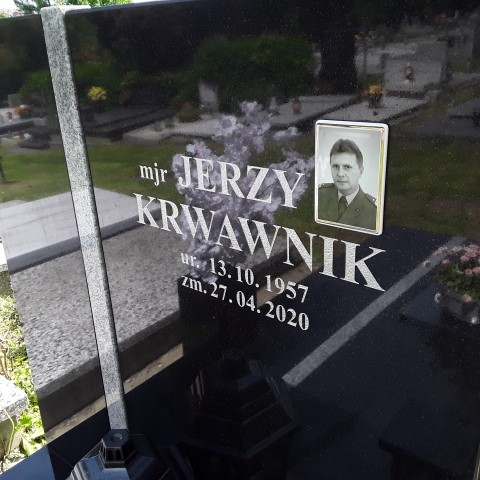 Grób Jerzy Krwawnik