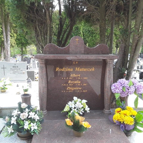 Grób Albert Matuszek